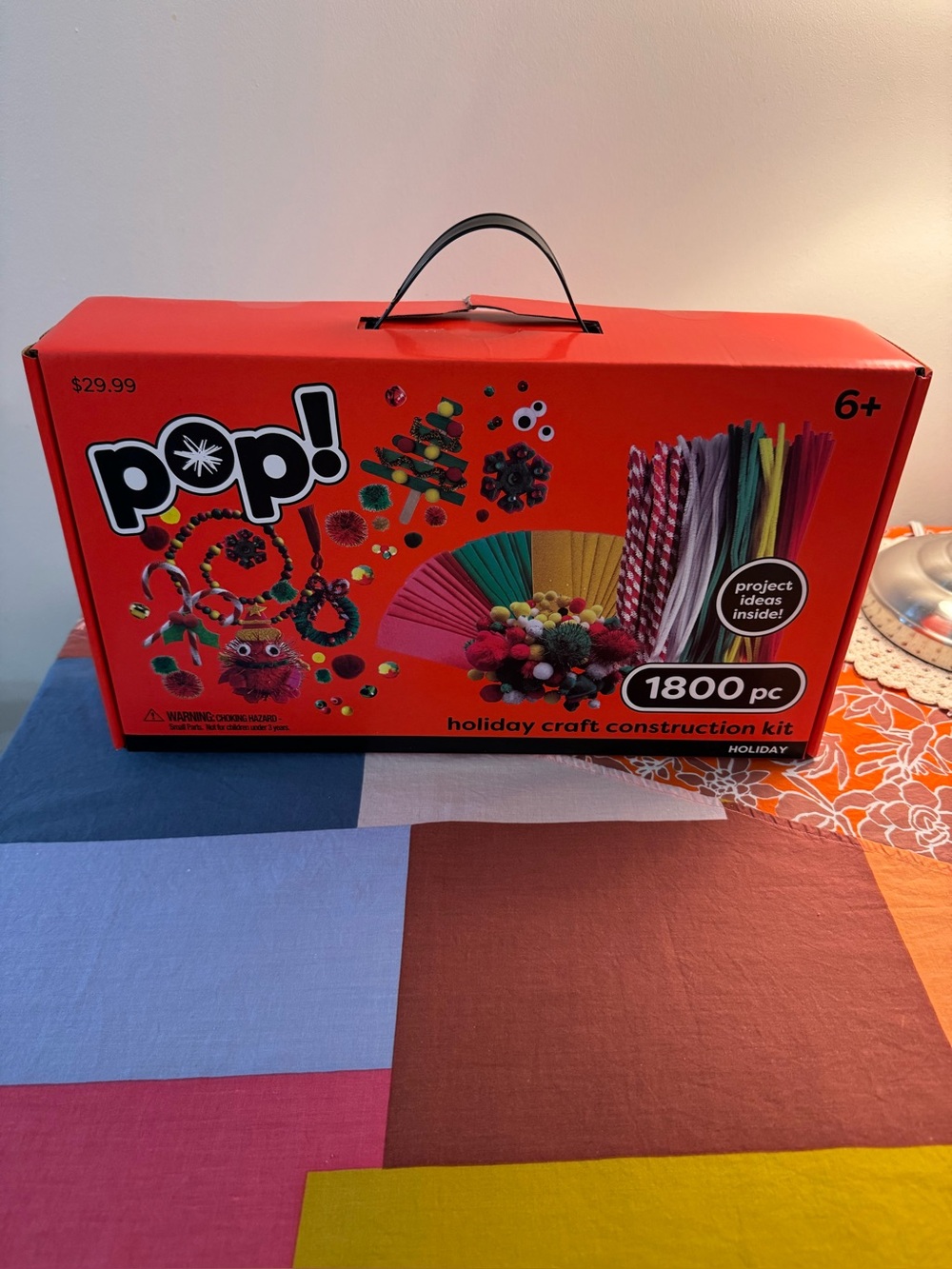 artPOP! Holiday Craft Construction Kit  1,800 pieces